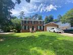 1384 Woodland Forest Ln, Stone Mountain, GA 30083