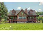 3556 Riverfront Ln, Hiawassee, GA 30546