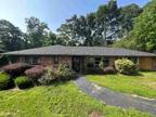 1266 Poplarcrest Circle, Atlanta, GA 30316