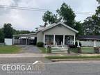 309 N Main St, Baxley, GA 31513