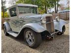 1934 Ford Pickup Off White and Silver