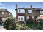 4 bedroom in Woodford Green Great London IG8