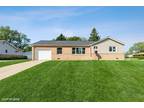 220 Kingman Ln Hoffman Estates, IL