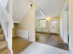 3 bedroom cottage for sale in High Street, Stevenage, SG1