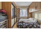 3 bedroom flat for sale in Tooting Grove, Tooting, SW17