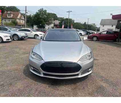 2012 Tesla Model S for sale is a Silver 2012 Tesla Model S 60 Trim Car for Sale in Akron OH