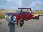 1974 Ford Truck 361 V8 engine 4 speed manual