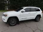 2017 Jeep grand cherokee White, 109K miles