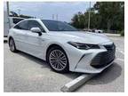 2019 Toyota Avalon Hybrid Limited