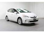 2014 Toyota Prius v Five