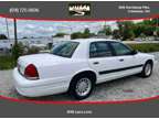 2000 Ford Crown Victoria for sale