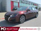 2023 Nissan Altima Red, new