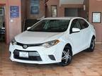 2016 Toyota Corolla LE Sedan 4D White,