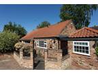 Eastern Court, York, YO31 2 bed detached bungalow for sale -