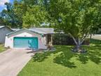 3240 Pine Haven Dr, Clearwater, FL 33761