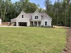 205 Stonegate Ct, Dallas, GA 30114