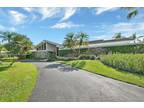 15405 73rd Ct SW, Palmetto Bay, FL 33157