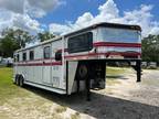 2004 Hawk Trailers 2 horse straight load with 10' living quarters Horse Trailer