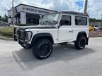 Land Rover Defender WHITE SUV