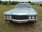 1969 Lincoln Continental Light Blue