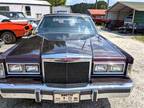 1988 Lincoln Town Car Burgundy