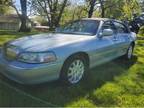 2009 Lincoln Town Car Limited Blue
