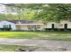 Foreclosure Property: S Edgewood Dr