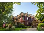 Inn for Sale: Berry Manor Inn & Rockland Talbot House