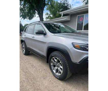 2020 Jeep Cherokee for sale is a Grey 2020 Jeep Cherokee Car for Sale in Farwell MI