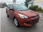 14 Ford Escape FWD 4dr SUV ONLY 39296 Miles