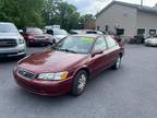 2000 Toyota Camry LE 4dr Sedan