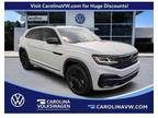 2023 Volkswagen Atlas Cross Sport 2.0T SEL R-Line Black