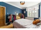 1 bedroom flat for sale in Hermon Hill, Wanstead, E11
