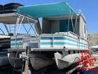 1994 TRACKER PARTY HUT 30' Price Reduced!