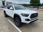 2023 Toyota Tacoma White, new