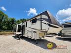 2018 Forest River Forest River RV Wildcat 32WB 37ft