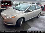 2015 Ford Focus SE Hatchback 4D