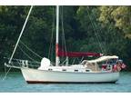 1986 Island Packet 31 Sloop Boat for Sale