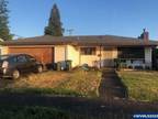 Home For Sale In Junction City, Oregon