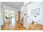 3 bedroom detached house for sale in Downs Road, South Wonston, Winchester