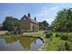 5 bedroom detached house for sale in Red House Farm, Brick Kiln Road, Harkstead