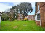 2 bedroom flat for sale in Poole Park, BH14