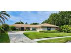 643 Lakeside Ct, North Palm Beach, FL 33408