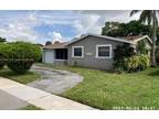 4421 37th St NW, Lauderdale Lakes, FL 33319