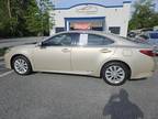 2013 Lexus ES 300h 4dr Sdn Hybrid