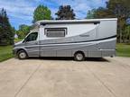 2018 Winnebago Winnebago Navion 24D 25ft