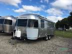 2024 Airstream International 23FB 23ft