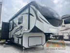 2017 Keystone Avalanche 355RK 37ft