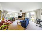 2 bedroom apartment for sale in Oak Hill Road, Surbiton, KT6