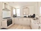 3 bedroom flat for sale in Red Deer Court, South Croydon, Greater London, CR2